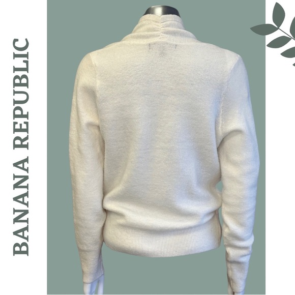 Banana Republic Aire Wrap Front Light Cream Sweater Wool Blend Size Extra Small - Picture 4 of 8